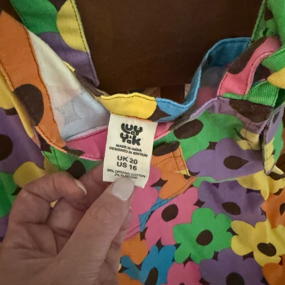 Bright Floral Overall Dress - Multicolor Flower Print - Picture 3 of 4